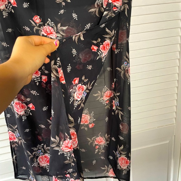 H&M maxi rose skirt - Picture 3 of 5